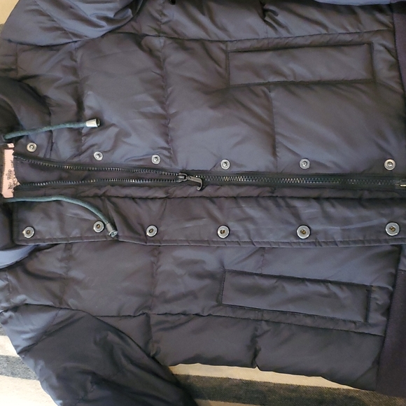 Juicy Couture Black Quilted Puffer Coat Sz Small - Picture 3 of 8